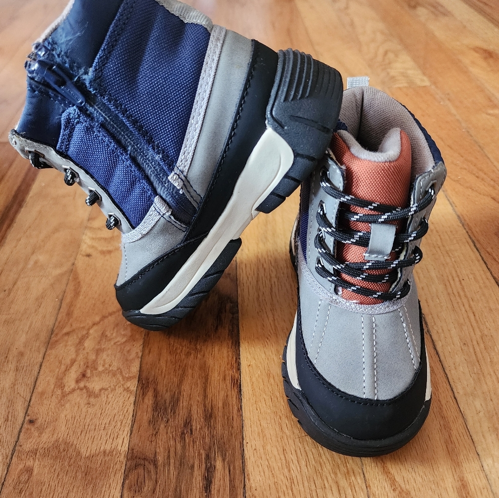 Carter's boots - Picture 4 of 8